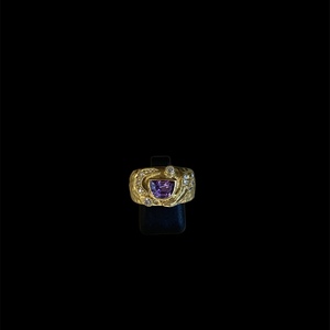 18ct Gold Amethyst Ring