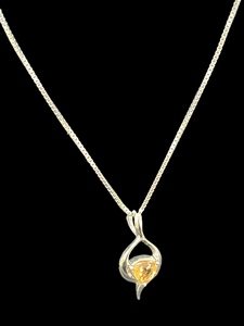 Cz pendant and chain