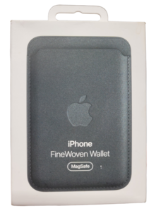 Apple iPhone FineWoven Wallet - MagSafe